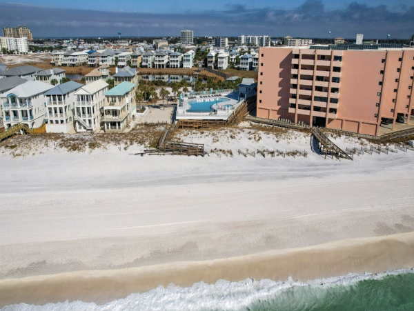 Amazing 5 Bedroom Beachfront Home in Destin with Sunset View
